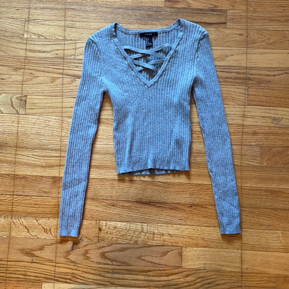 V neck sweater